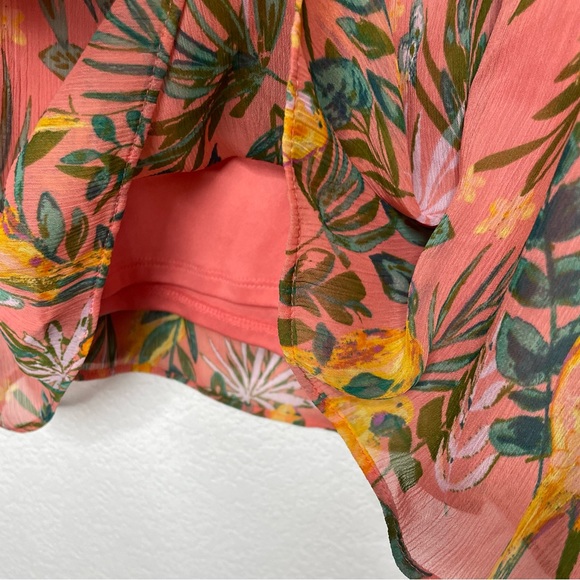 LC Lauren Conrad Women's Flutter Sleeve Peasant Top Nature Birds, XXL - Picture 10 of 11